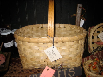 Handmade in NH Basket with handle