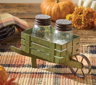 Wheelbarrow Salt And Pepper 10