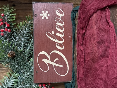 Handmade Wood Believe Sign Red 10